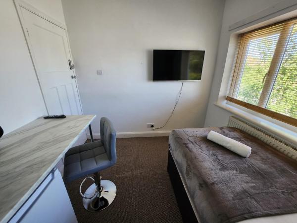 Solihull Shared House : photo 5 de la chambre chambre simple avec salle de bains commune