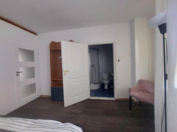 Centrum Lwowska : photo 4 de la chambre chambre double deluxe avec douche