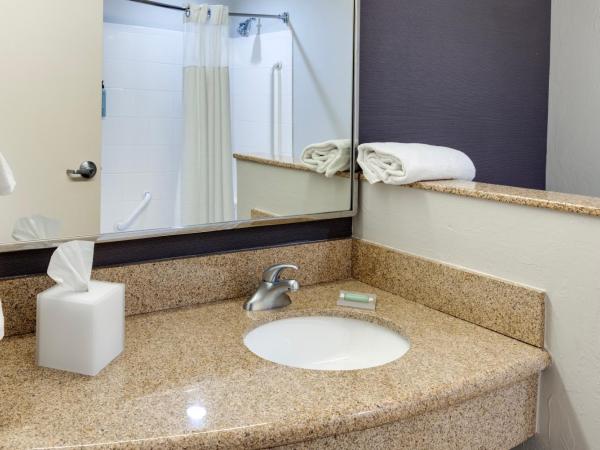 Courtyard by Marriott Oklahoma City North/Quail Springs : photo 3 de la chambre chambre avec 2 grands lits queen-size