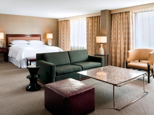 Sheraton Centre Toronto Hotel : photo 5 de la chambre suite lit king-size deluxe