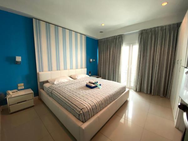 Access Inn Pattaya : photo 2 de la chambre suite
