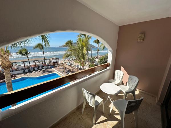 Hotel Quijote Inn : photo 1 de la chambre suite avec kitchenette