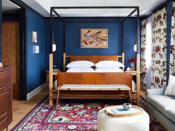 Hotel Revival Baltimore : photo 3 de la chambre suite lit king-size