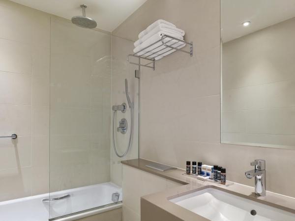 Norfolk Towers Paddington : photo 3 de la chambre chambre lits jumeaux club