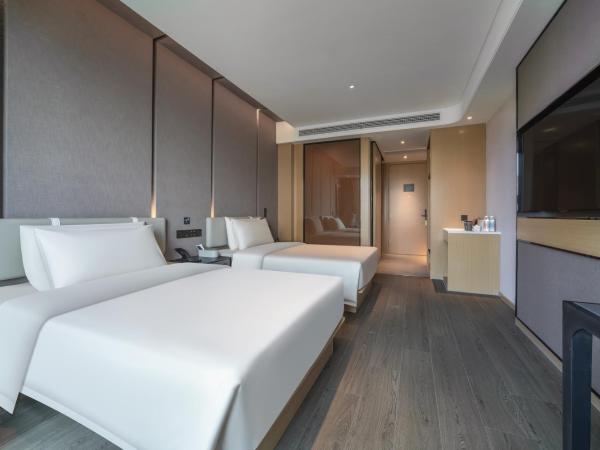 Atour Hotel Wuxi New District Nanchan Temple Scenic Area : photo 2 de la chambre jimu twin room with city view