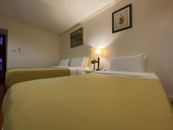 The Victory Residences Bangkok : photo 4 de la chambre chambre triple deluxe