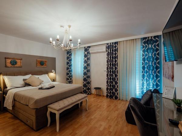 Guesthouse Villa Diana : photo 4 de la chambre chambre triple avec balcon