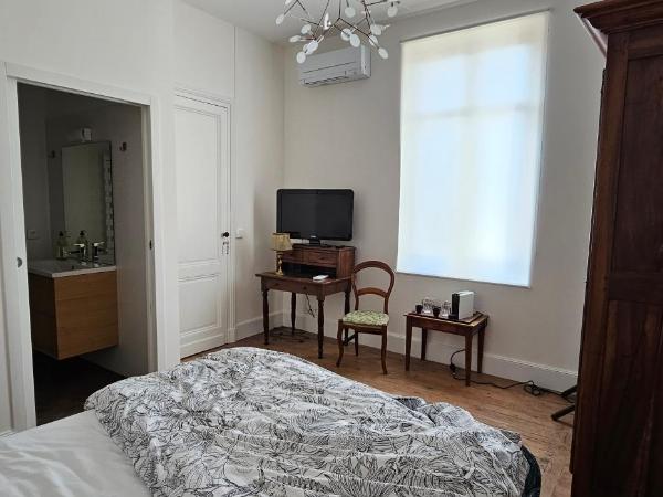 Chez Mag : photo 2 de la chambre chambre lit king-size