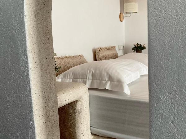 BLUE IN NAXOS : photo 6 de la chambre studio avec terrasse