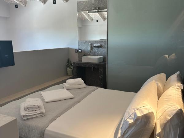 The Victoria Lefkada : photo 4 de la chambre chambre triple standard