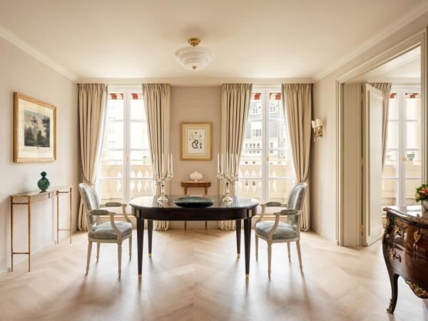 Le Bristol Paris - an Oetker Collection Hotel : photo 6 de la chambre suite avec terrasse 