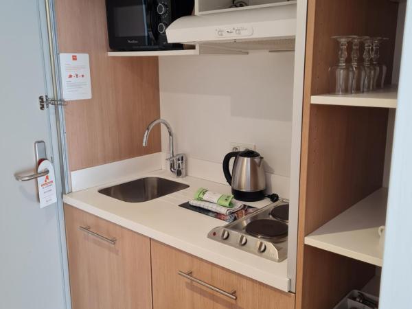 Apparthotel Privilodges Le Royal : photo 2 de la chambre studio Économique