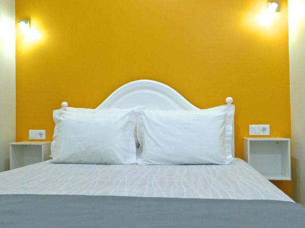 Guest House Sao Filipe : photo 9 de la chambre chambre double