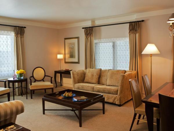 Taj Campton Place : photo 6 de la chambre suite exécutive 1 chambre avec lit king-size