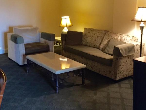 Jockey Resort Suites Center Strip : photo 8 de la chambre suite 1 chambre (sans frais de service)
