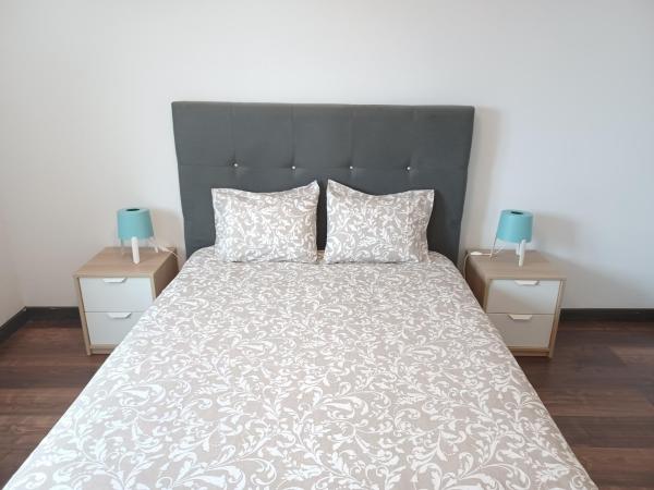 Oporto Sea Rooms : photo 8 de la chambre chambre double avec salle de bains commune