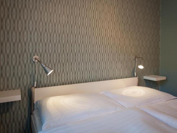 Hotel Garni Pod Skalkou : photo 9 de la chambre chambre double avec terrasse