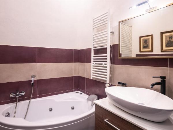 Palazzo Gilistro : photo 3 de la chambre suite deluxe avec baignoire spa