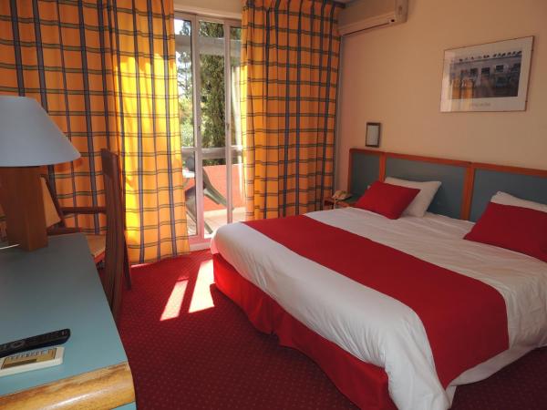 Hotel Tennis International : photo 1 de la chambre  chambre double avec balcon