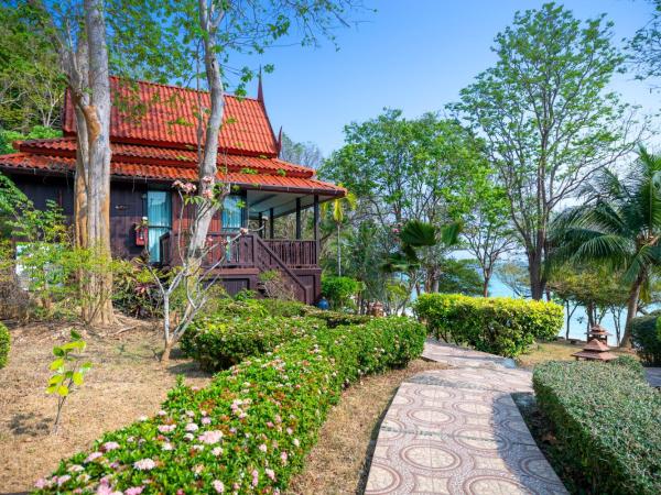 Phi Phi Natural Resort : photo 8 de la chambre villa 2 chambres avec piscine