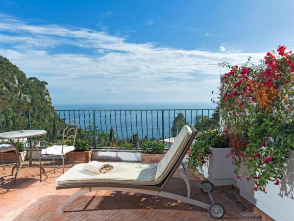 Hotel Della Piccola Marina : photo 6 de la chambre grande suite avec terrasse - vue sur mer