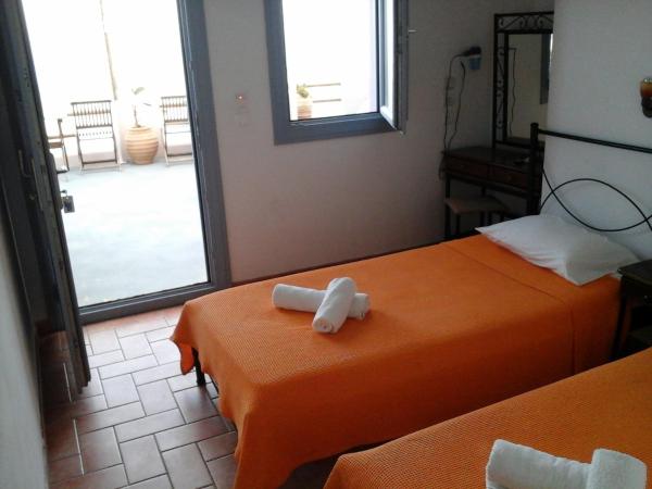 Villa Murano : photo 6 de la chambre chambre triple - vue sur mer