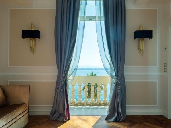 Grand Hotel Des Etrangers : photo 7 de la chambre suite - vue sur mer