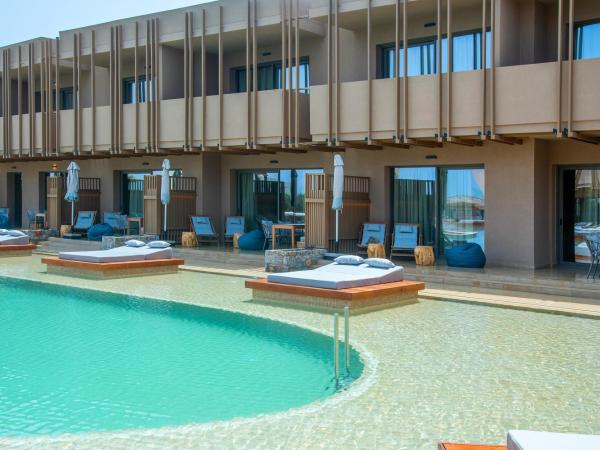 SENSEANA Sea Side Resort & Aquadventure : photo 9 de la chambre classic double room garden view with pool access