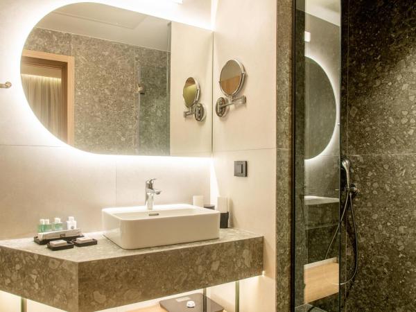 SENSEANA Sea Side Resort & Aquadventure : photo 1 de la chambre chambre double classique - vue sur jardin