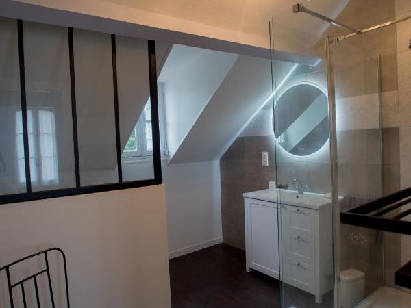 d'un jardin à l'autre : photo 2 de la chambre chambre double avec salle de bains privative