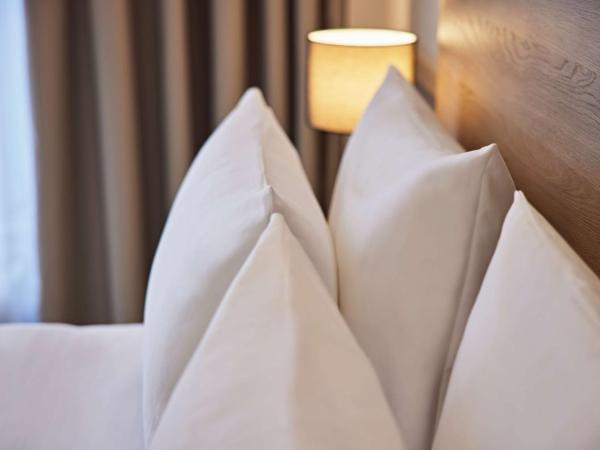 Lindner Hotel Dusseldorf Airport, part of JdV by Hyatt : photo 5 de la chambre suite junior