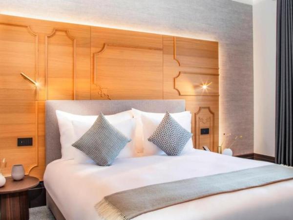 Villars Palace : photo 2 de la chambre suite junior avec balcon