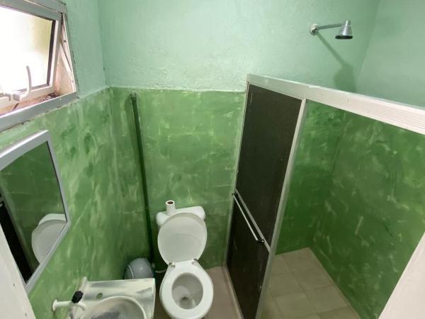 Sol'Lar Pousada & Hostel : photo 1 de la chambre chambre triple avec salle de bains privative