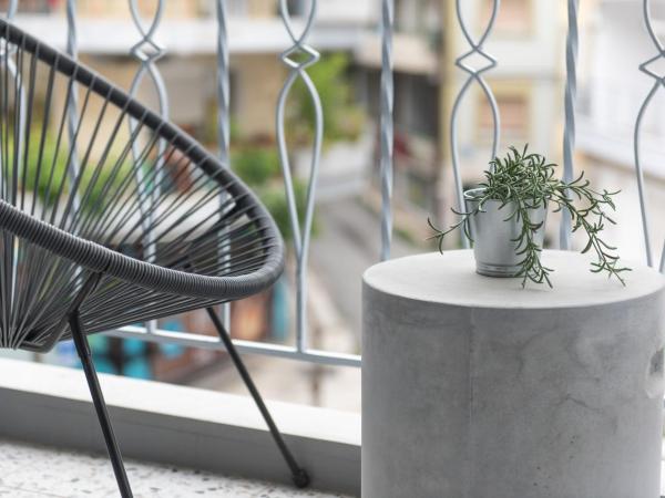 MeYia studios : photo 5 de la chambre studio lit king-size avec canapé-lit