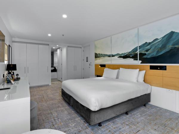 Scenic Suites Queenstown : photo 4 de la chambre superior room split king - non-view