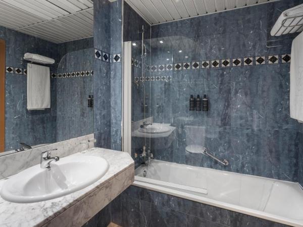 Exe Sevilla Macarena : photo 4 de la chambre chambre double ou lits jumeaux