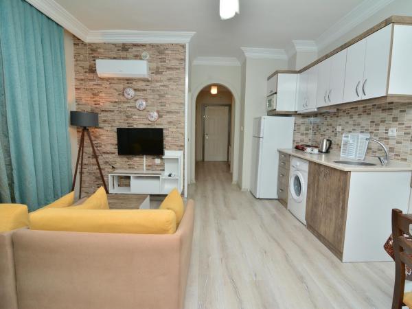 Cleopatra King Apart : photo 9 de la chambre appartement avec balcon