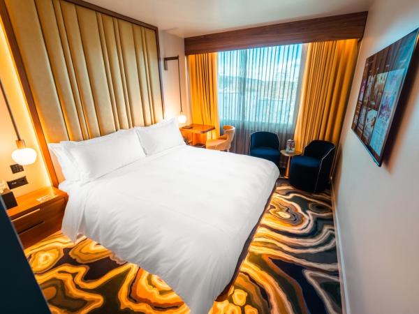 Amazing Rooms by FIVE : photo 1 de la chambre chambre extraordinaire