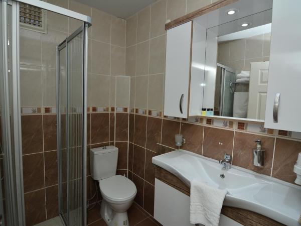 Cleopatra King Apart : photo 4 de la chambre chambre familiale avec balcon