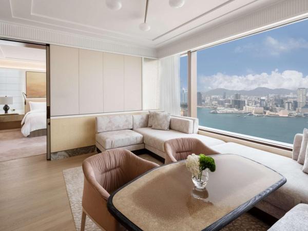 Island Shangri-La, Hong Kong : photo 1 de la chambre suite island shangri-la premier vue sur port (récemment rénovée)