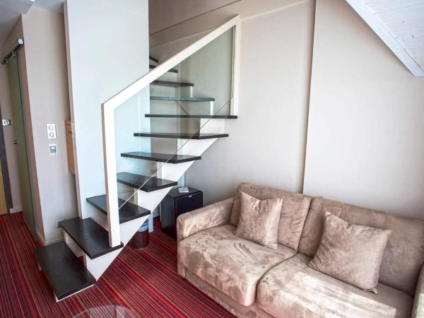 Le Churchill Hôtel & Spa : photo 4 de la chambre chambre familiale – vue sur mer ou piscine