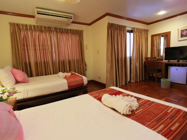 Hua Hin Golf Villa : photo 4 de la chambre chambre double ou lits jumeaux supérieure