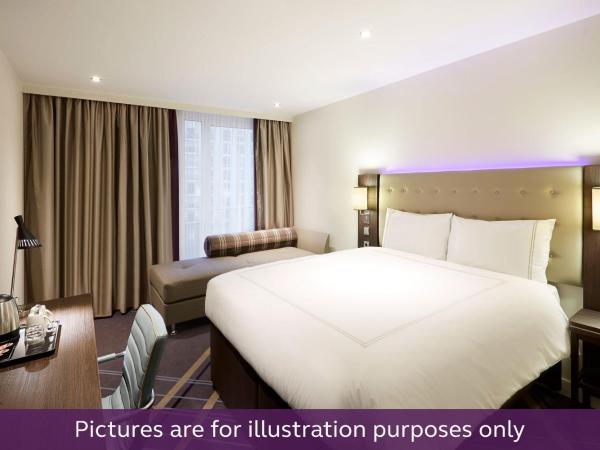 Premier Inn Hamburg City Hammerbrook : photo 1 de la chambre chambre triple standard