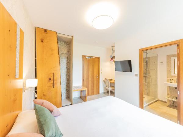 Hôtel de la Restonica : photo 3 de la chambre chambre double - vue sur montagne