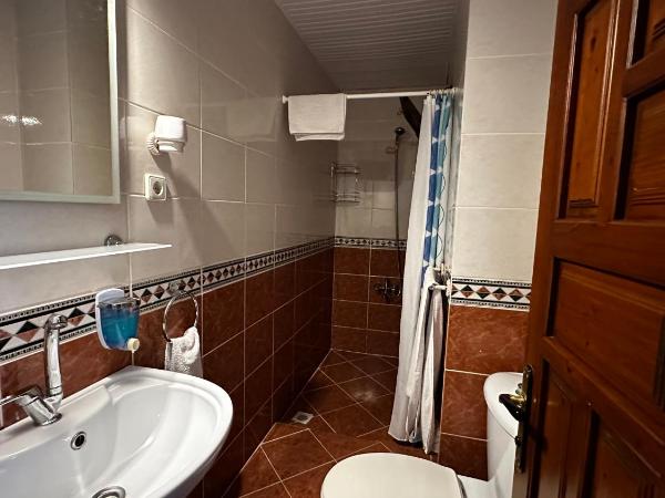 Sultan Pension : photo 7 de la chambre chambre double ou lits jumeaux standard