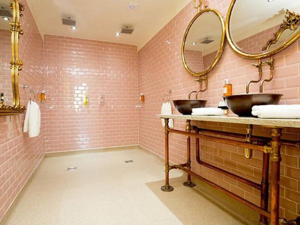 The Shankly Hotel : photo 6 de la chambre flamingo pool room