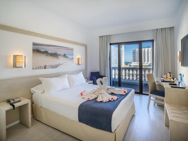 Hotel Spa Cádiz Plaza : photo 3 de la chambre chambre double ou lits jumeaux avec balcon