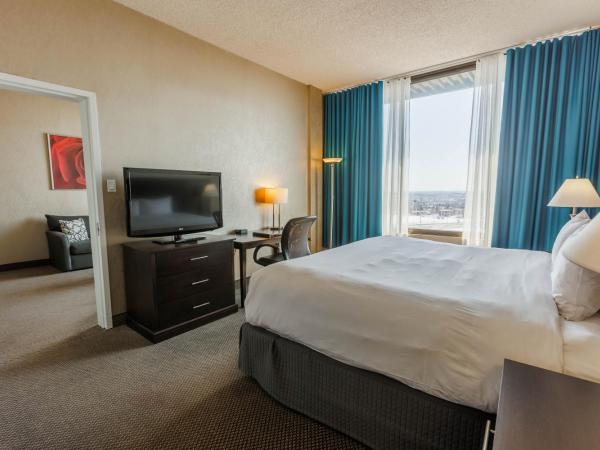 Travelodge by Wyndham Quebec City Hotel & Convention Centre : photo 2 de la chambre suite lit king-size exécutive - non-fumeurs