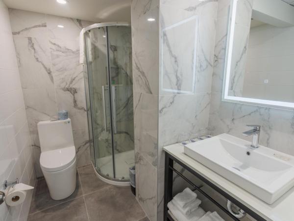 Travelodge by Wyndham Quebec City Hotel & Convention Centre : photo 2 de la chambre chambre double - non-fumeurs