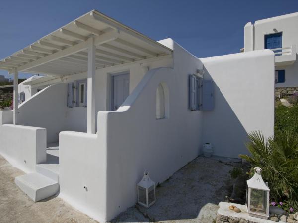 Villa Margarita : photo 5 de la chambre chambre double supérieure - vue sur jardin